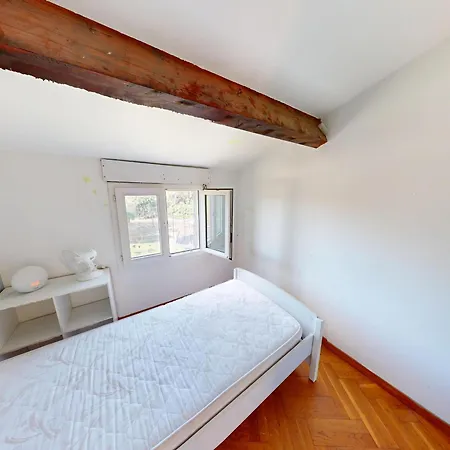 Conviviale Avec Grand Jardin à Pour 7 Pers. - Fr-1-785-32